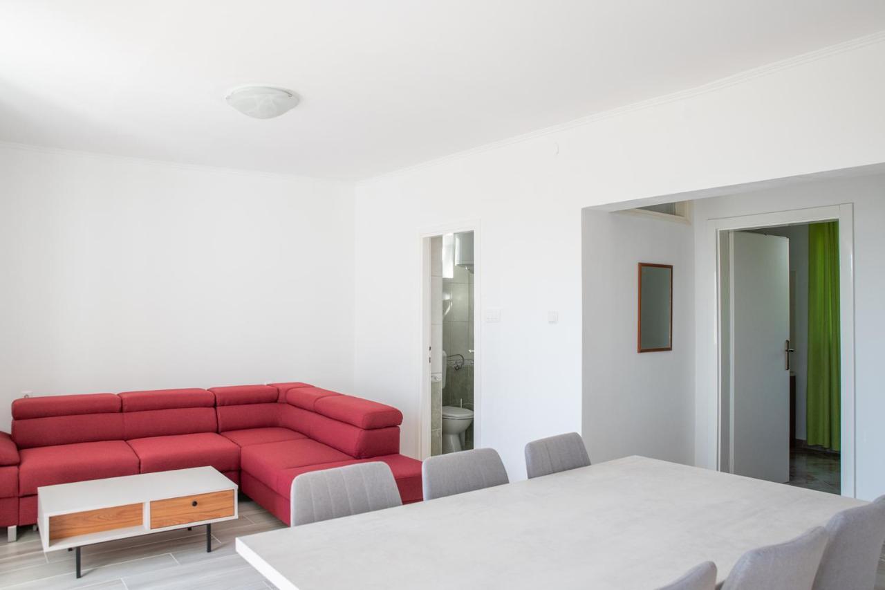 Apartmani Vrtodusic Banjol Екстер'єр фото