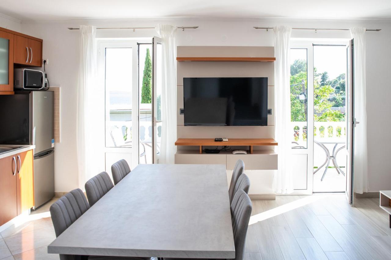 Apartmani Vrtodusic Banjol Екстер'єр фото